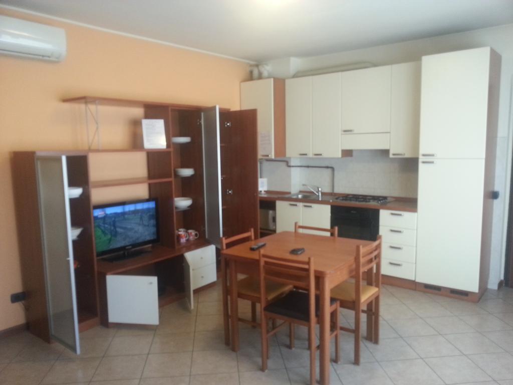 Residenza Teodolinda Apartment Monza Luaran gambar