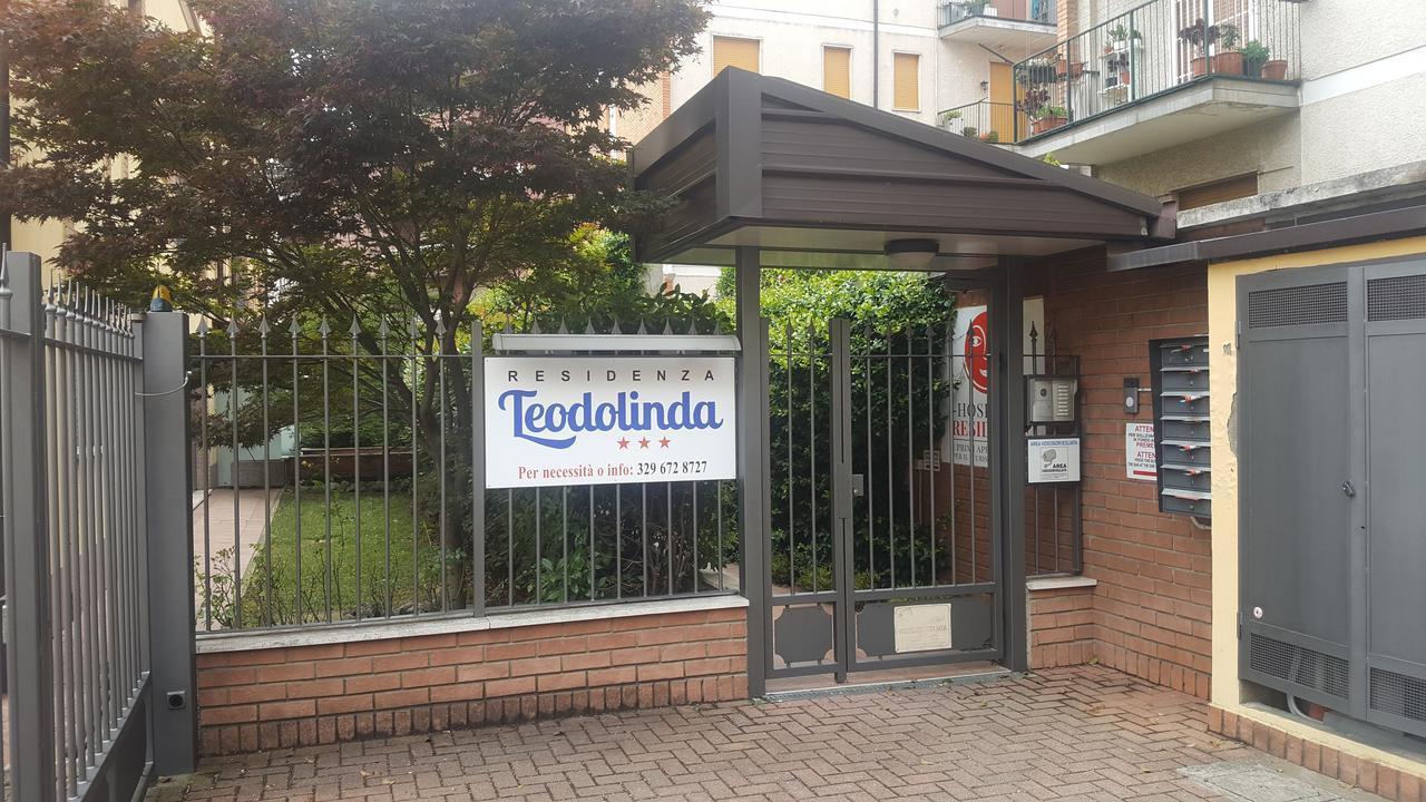 Residenza Teodolinda Apartment Monza Luaran gambar